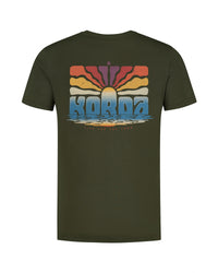 Dawn Vibes - T-shirt - Mørk Oliven