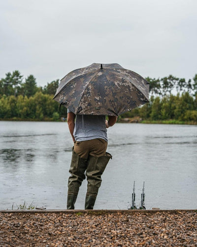 Korda Compac Umbrella - Dark Kamo - KarperCentrale