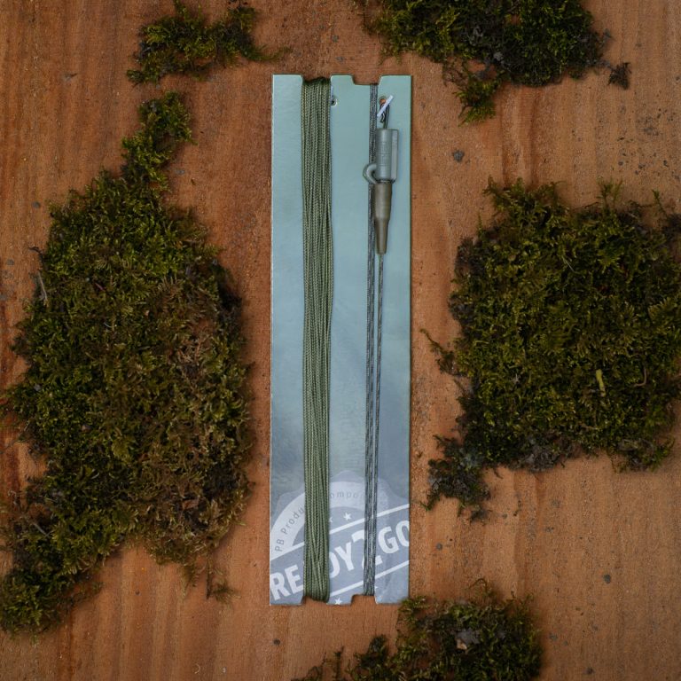 R2G Kevlar/SR Blyklips Knudeløs Forfang 10m + 1m 1 stk. Weed